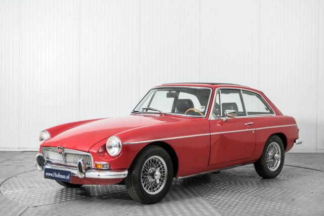 Image 1/50 of MG MGB GT (1967)