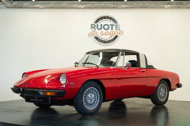 Image 1/50 of Alfa Romeo 1600 Spider (1972)