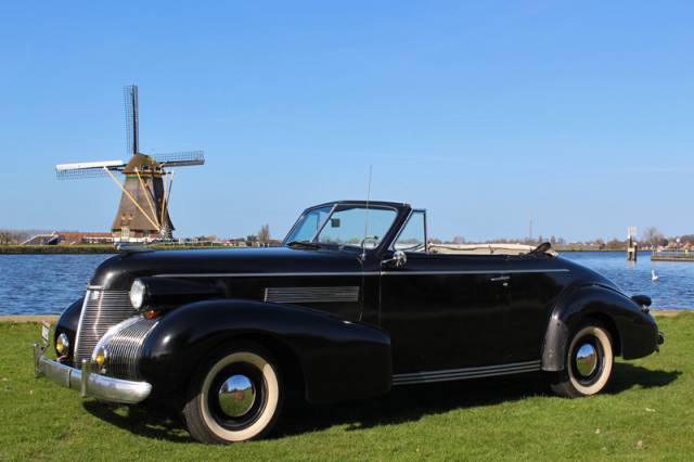Afbeelding 1/6 van Cadillac 61 Convertible (1939)