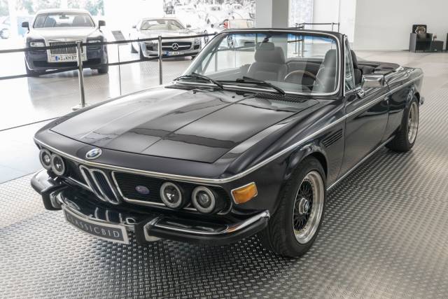Bild 1/38 von BMW 3.0 CSi (Custom) (1974)
