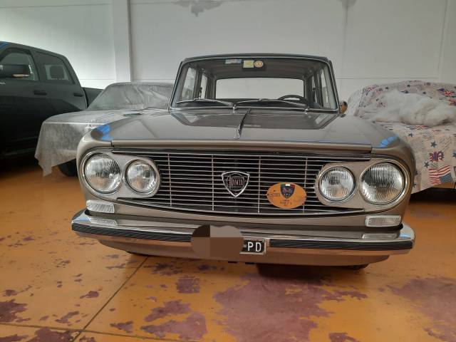Image 1/13 de Lancia Fulvia (1971)