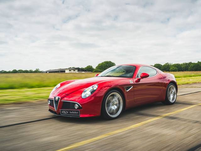 Bild 1/50 von Alfa Romeo 8C Competizione (2009)