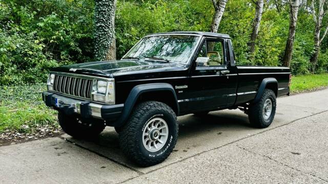 Bild 1/8 von Jeep Comanche 4.0 (1988)
