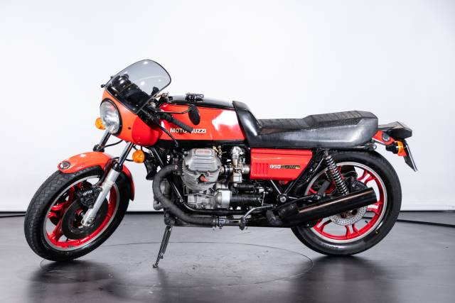 Imagen 1/47 de Moto Guzzi DUMMY (1977)
