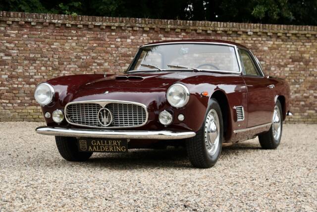 Image 1/50 de Maserati 3500 GT Touring (1961)