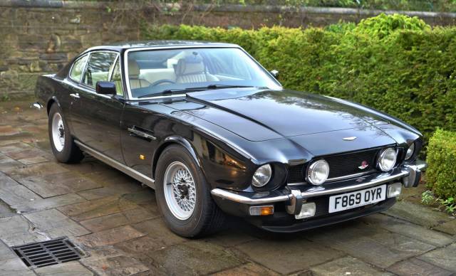 Immagine 1/50 di Aston Martin V8 EFi (1989)