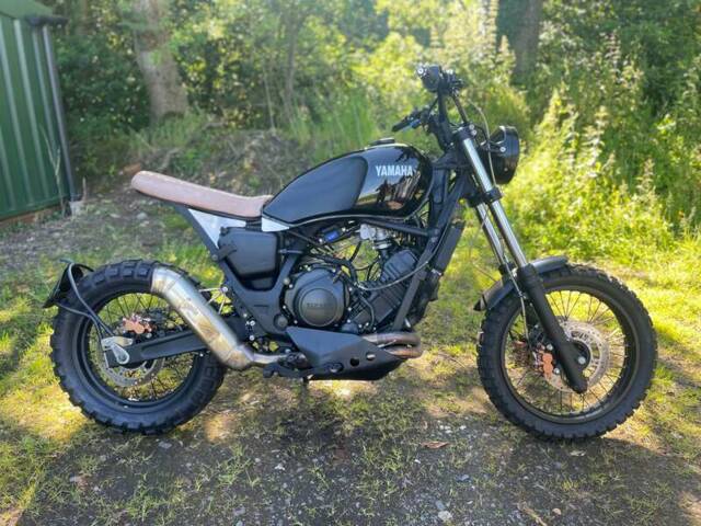 Bild 1/45 von Yamaha DUMMY (1990)