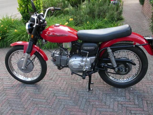 Imagen 1/6 de Aermacchi Harley-Davidson DUMMY (1974)