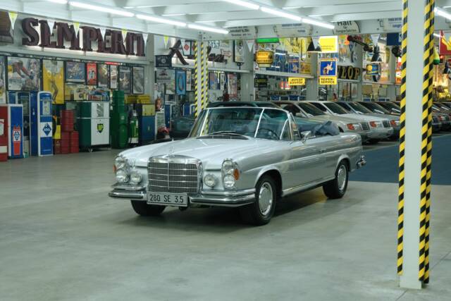 Immagine 1/50 di Mercedes-Benz 280 SE 3,5 (1970)