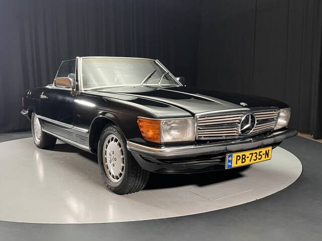 Image 1/8 of Mercedes-Benz 380 SL (1982)