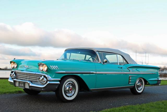 Image 1/19 de Chevrolet Impala Convertible (1958)