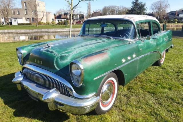 Image 1/9 de Buick Special Riviera Coupé (1954)