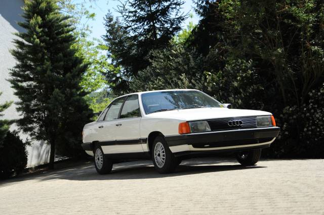 Imagen 1/50 de Audi 100 - 2.0 (1987)