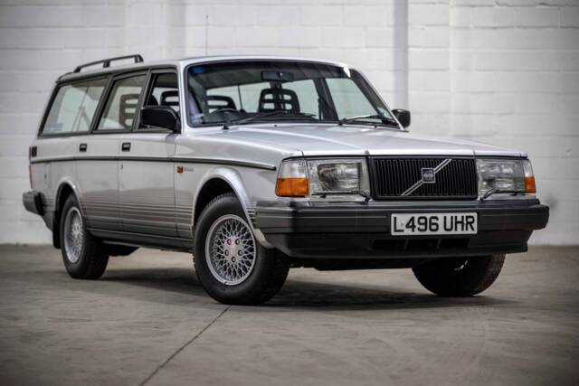 Imagen 1/8 de Volvo 240 GLE Injection (1993)