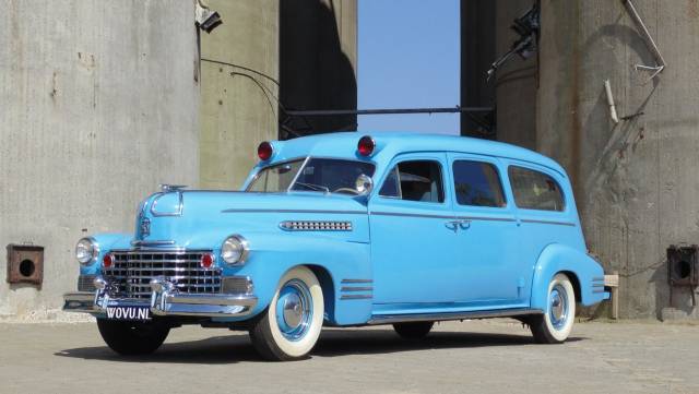 Immagine 1/12 di Cadillac S&amp;S Ambulance (1942)