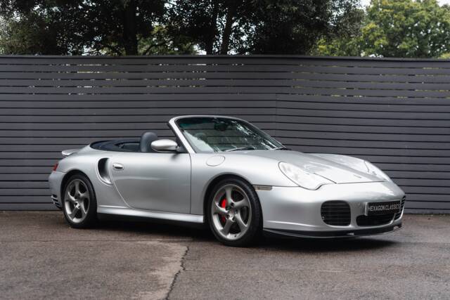Bild 1/52 von Porsche 911 Turbo (2003)