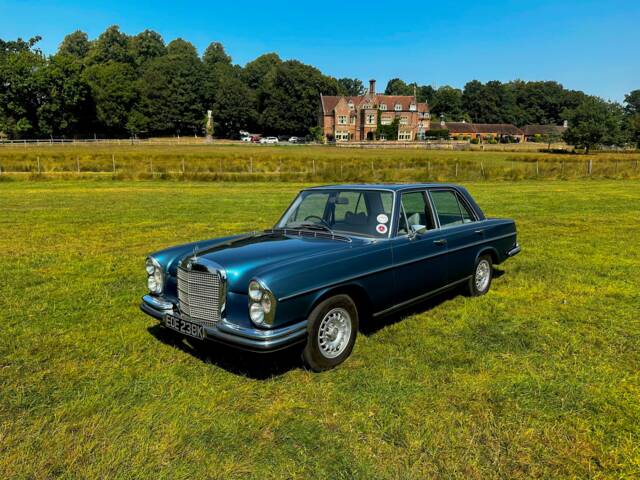Image 1/57 de Mercedes-Benz 280 SE 3,5 (1972)