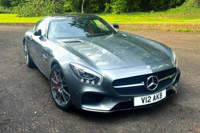Image 1/25 of Mercedes-AMG GT-S (2015)