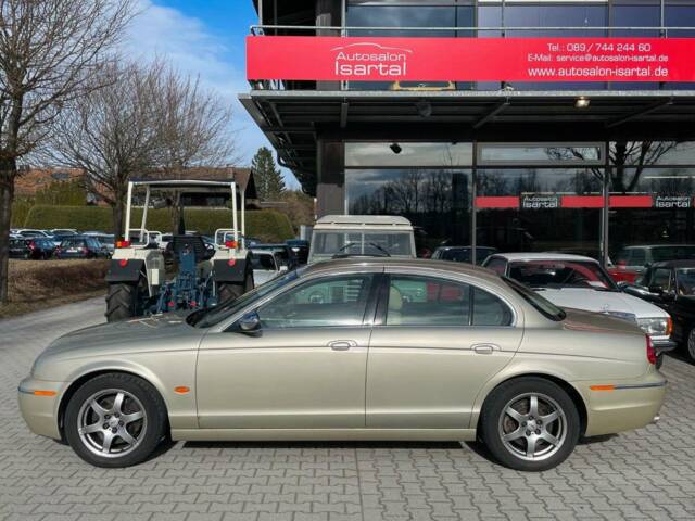 Bild 1/17 von Jaguar S-Type 3.0 V6 (2006)