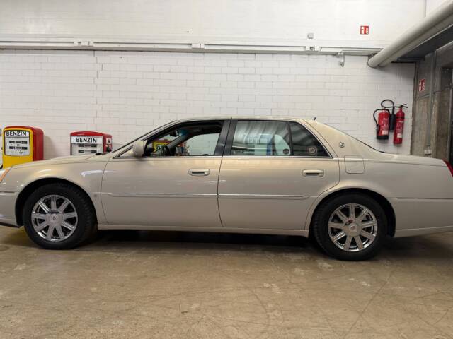 Afbeelding 1/17 van Cadillac DTS (2008)