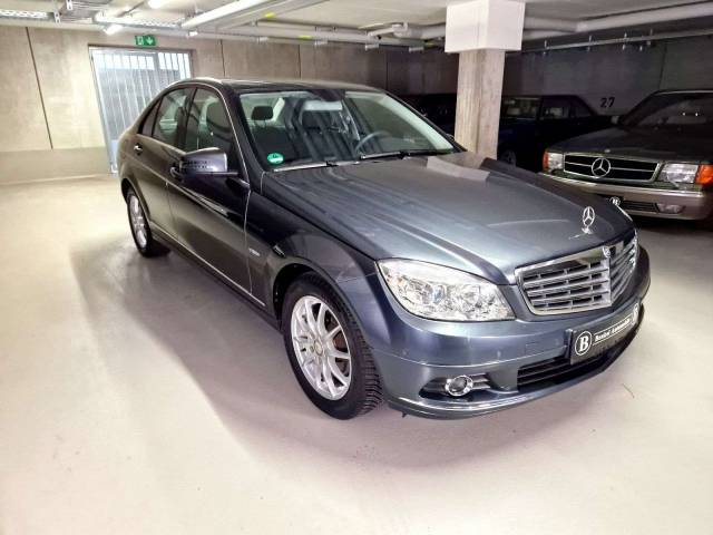 Imagen 1/15 de Mercedes-Benz C 180 Kompressor BlueEFFICIENCY (2010)
