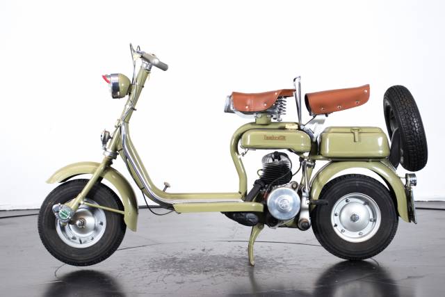 Immagine 1/46 di Innocenti DUMMY (1952)