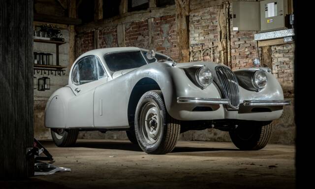 Afbeelding 1/50 van Jaguar XK 120 FHC (1952)