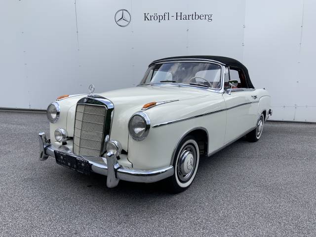 Immagine 1/10 di Mercedes-Benz 220 S Cabriolet (1957)