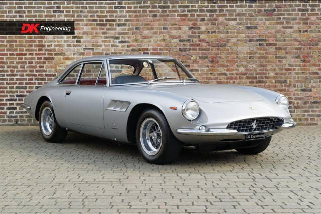 Image 1/19 of Ferrari 500 Superfast (1965)