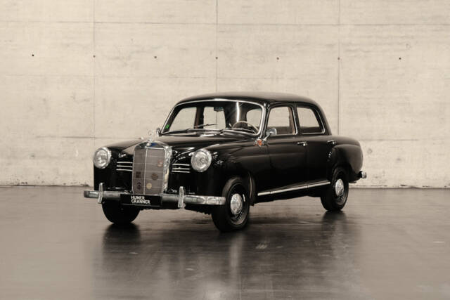 Image 1/21 of Mercedes-Benz 180 D (1957)