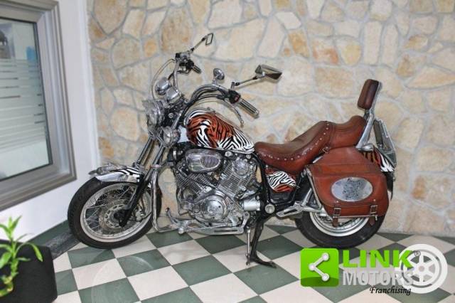 Image 1/10 de Yamaha DUMMY (1994)