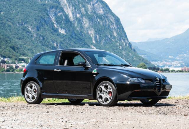 Bild 1/45 von Alfa Romeo 147 3.2 GTA (2003)