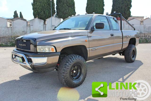 Afbeelding 1/10 van Dodge Ram (1995)