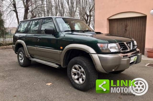 Imagen 1/18 de Nissan Patrol 3.0 Di (2001)