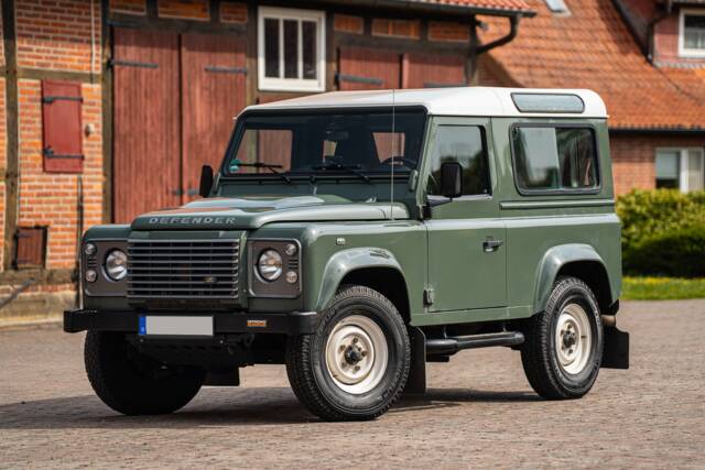 Image 1/42 of Land Rover Defender 90 (2015)