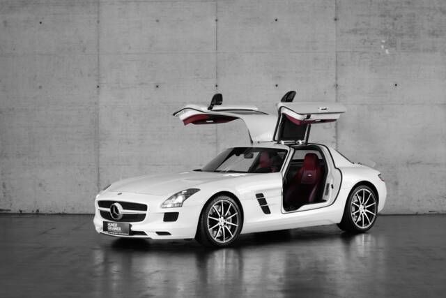 Immagine 1/50 di Mercedes-Benz SLS AMG (2011)