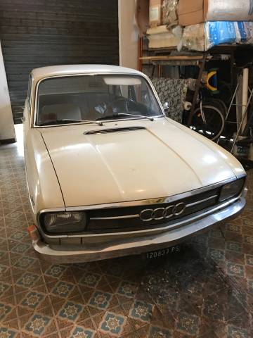 Immagine 1/10 di Audi 60 (1972)
