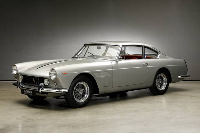 Bild 1/28 von Ferrari 250 GTE (1961)