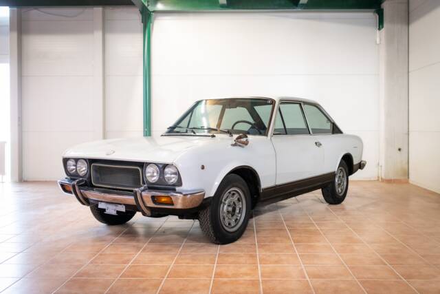 Afbeelding 1/19 van FIAT 124 Sport Coupe (1973)