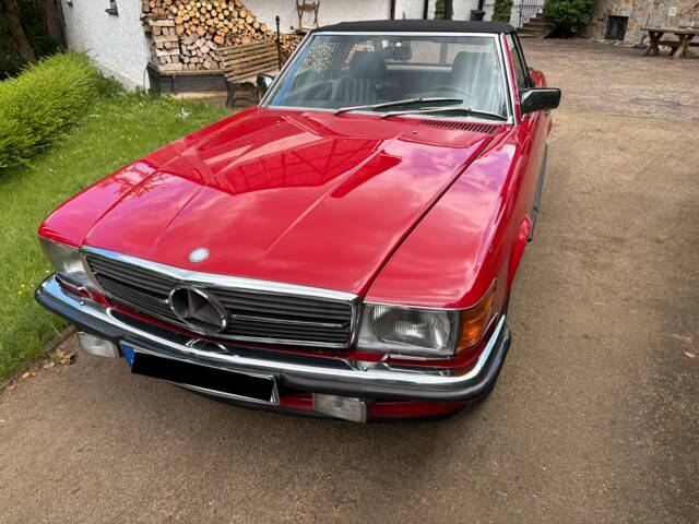 Image 1/14 de Mercedes-Benz 500 SL (1986)