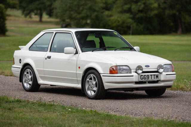 Immagine 1/10 di Ford Escort turbo RS (1989)