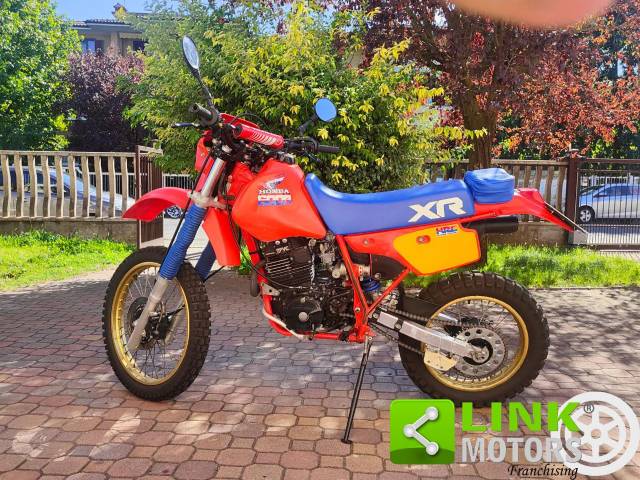 Image 1/10 of Honda DUMMY (1986)