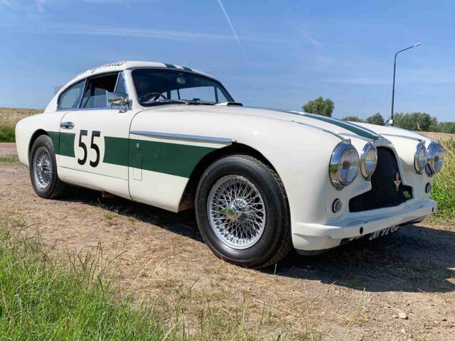 Immagine 1/8 di Aston Martin DB 2/4 Mk I (1955)