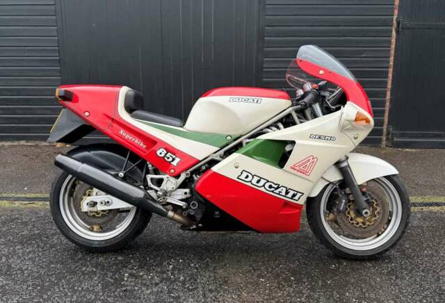 Bild 1/44 von Ducati 851 Tricolore (1989)