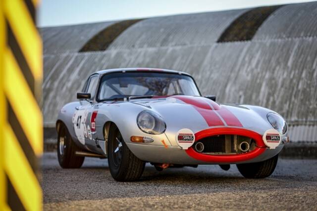 Bild 1/50 von Jaguar E-Type 3.8 (1962)
