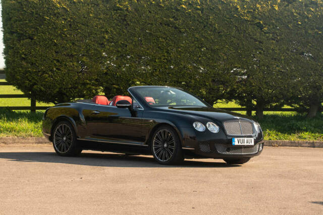 Image 1/50 of Bentley Continental GTC (2011)