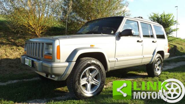 Image 1/10 de Jeep Cherokee 2.5 TD (2000)