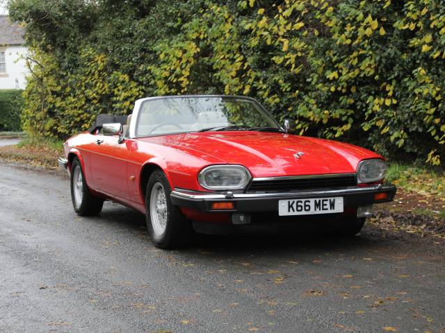 Image 1/21 of Jaguar XJS 5.3 V12 (1992)