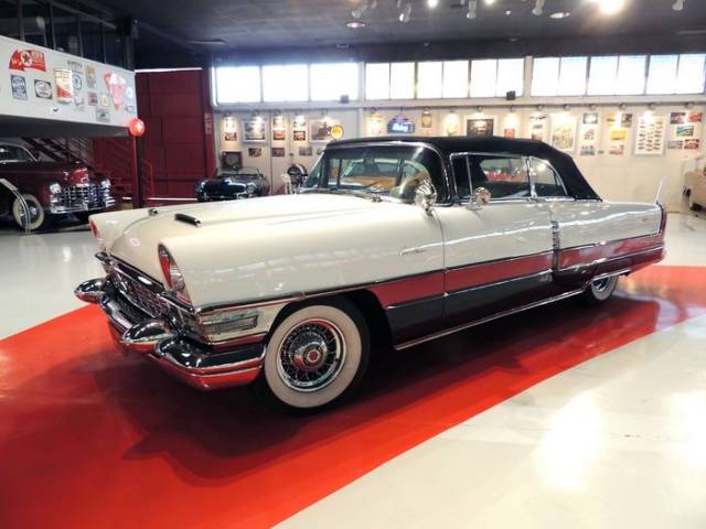 Image 1/9 de Packard Series 2631 Caribbean (1955)
