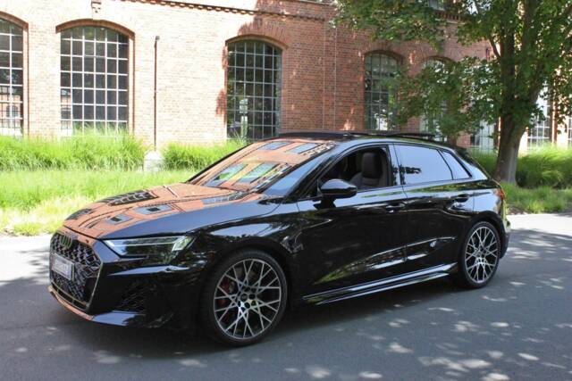 Image 1/22 de Audi RS3 Sportback (2025)